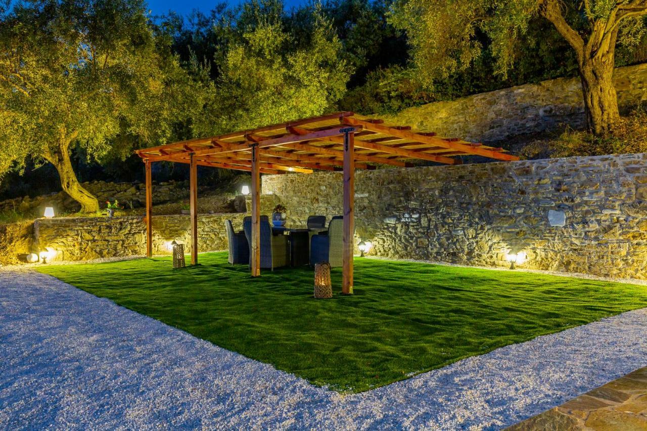 Olive Grove Apartment Skopelos Extérieur photo