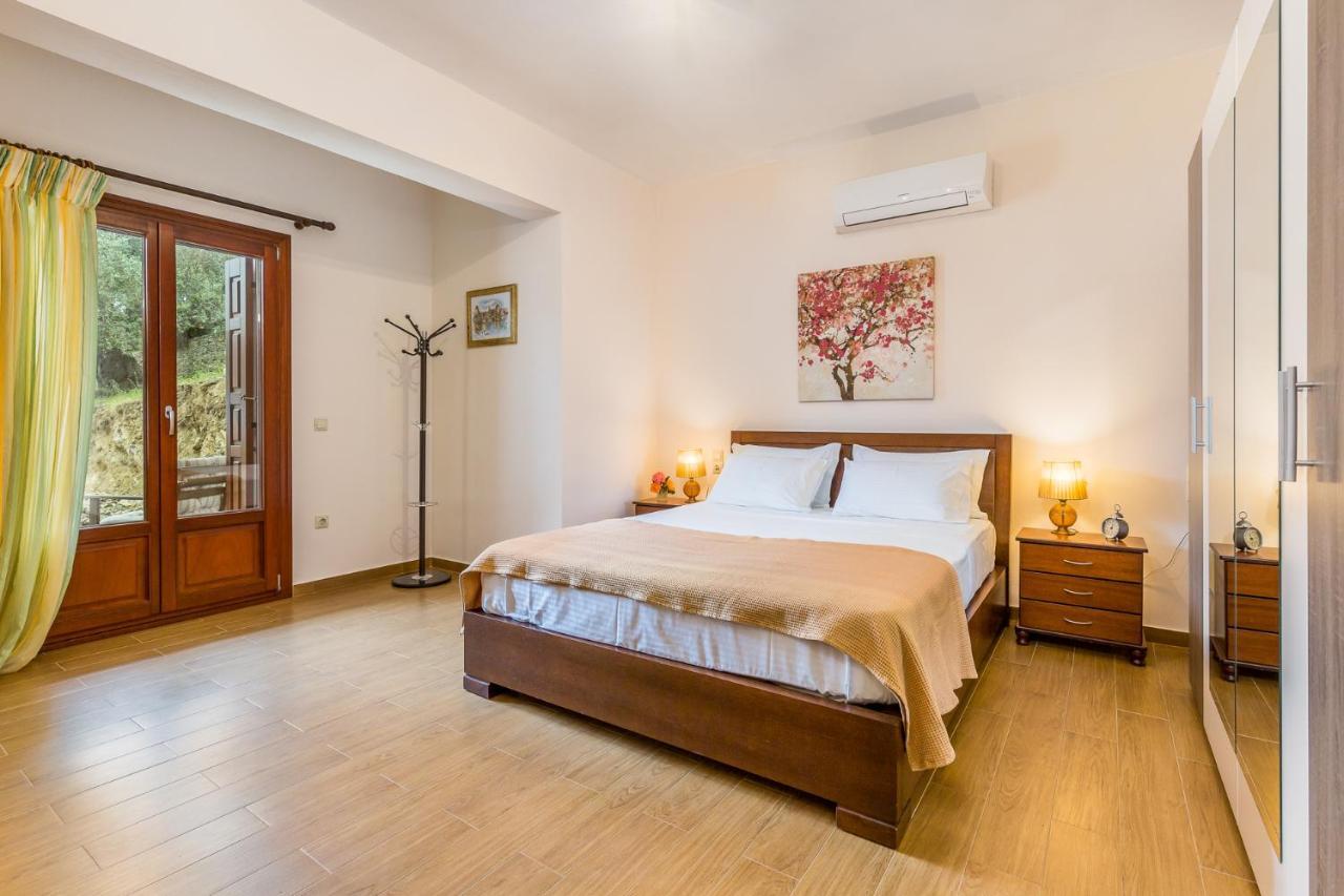 Olive Grove Apartment Skopelos Extérieur photo